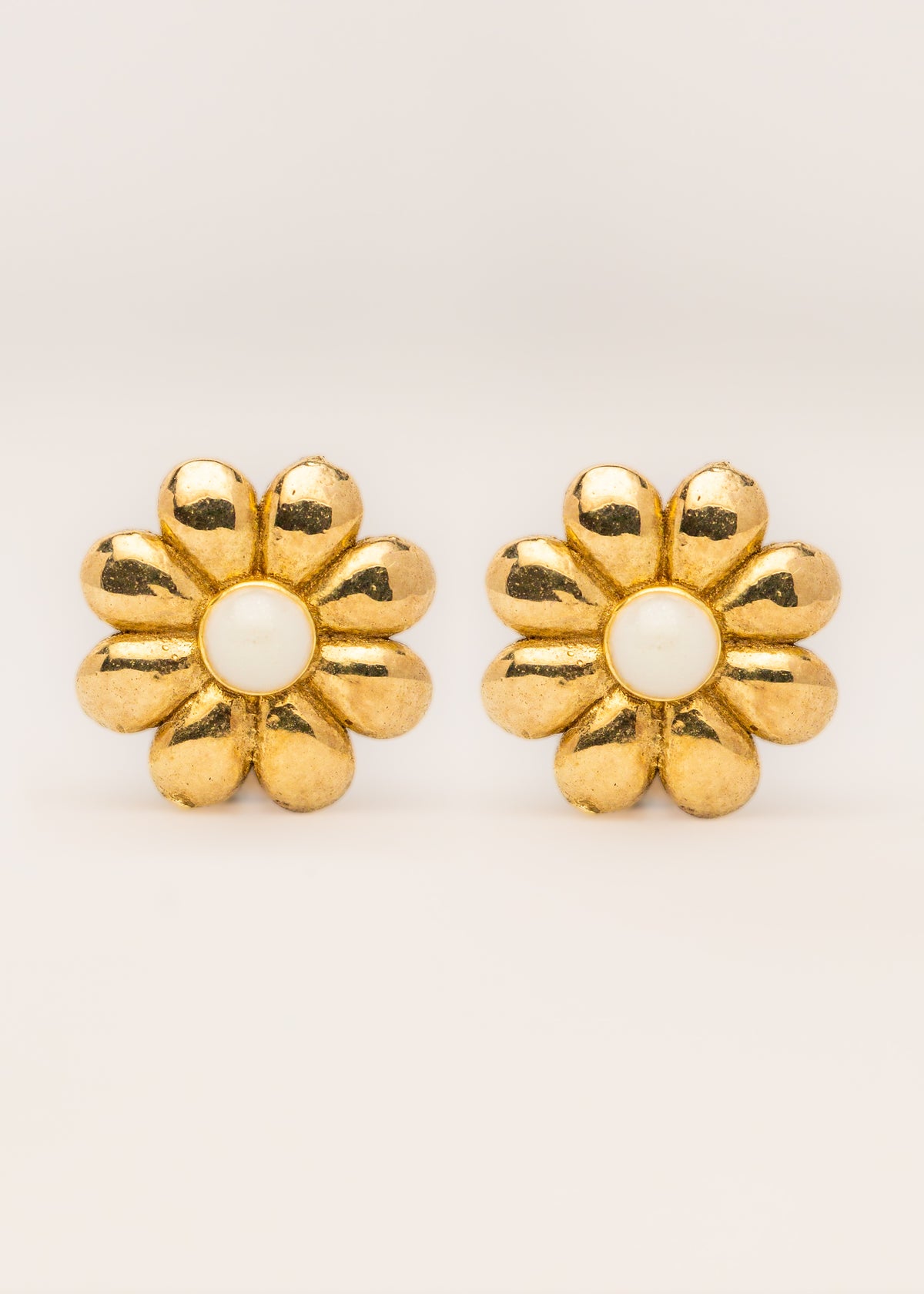 Daisy Earrings PI