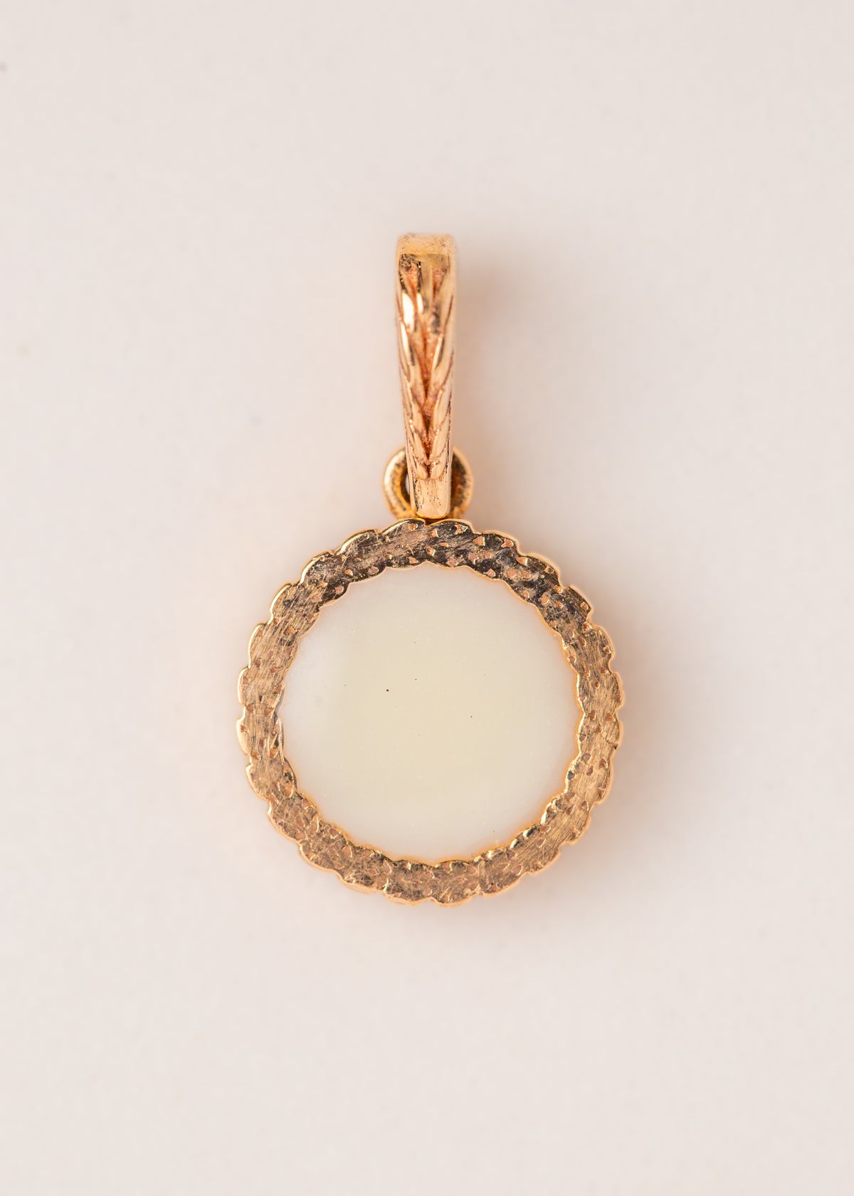 Golden Ivy Pendant PI