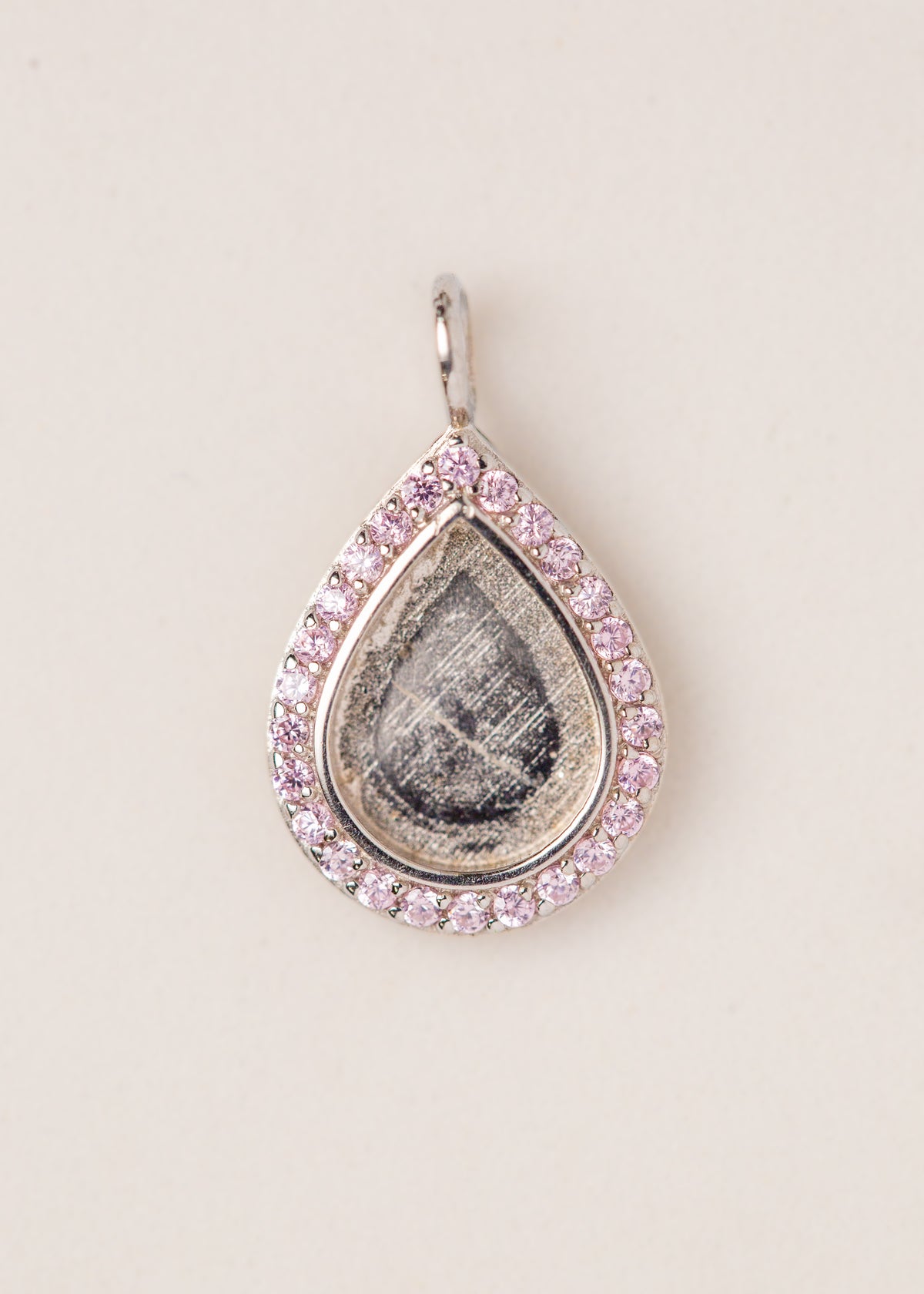 7x9 Love Drop Pendant PI