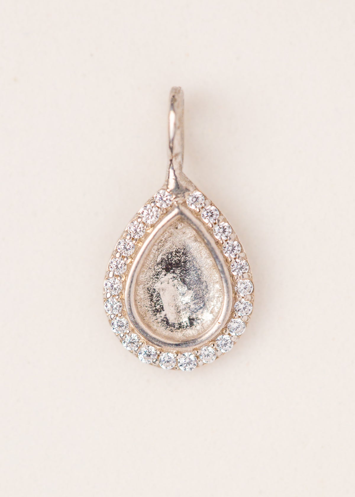 5x7 Love Drop Pendant PI