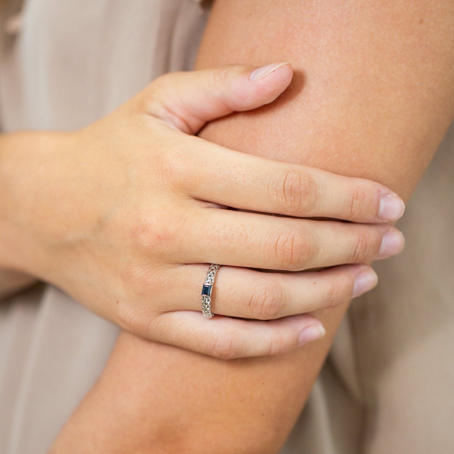 Blue Sapphire Chain Link Ring - Mamma's Liquid Love