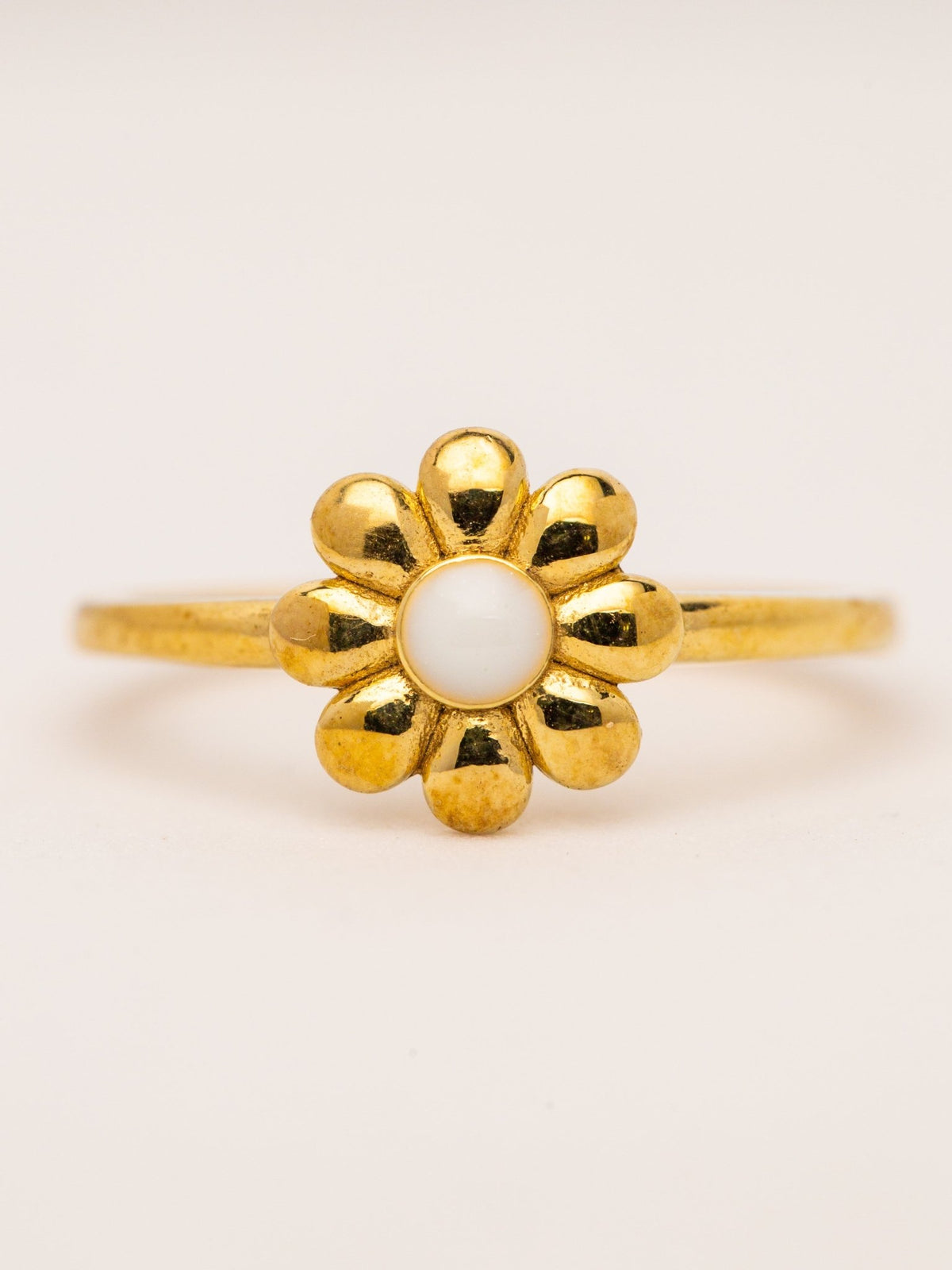 Daisy Ring PI_Breastmilk_Jewelry_Keepsakes- Mamma's Liquid Love