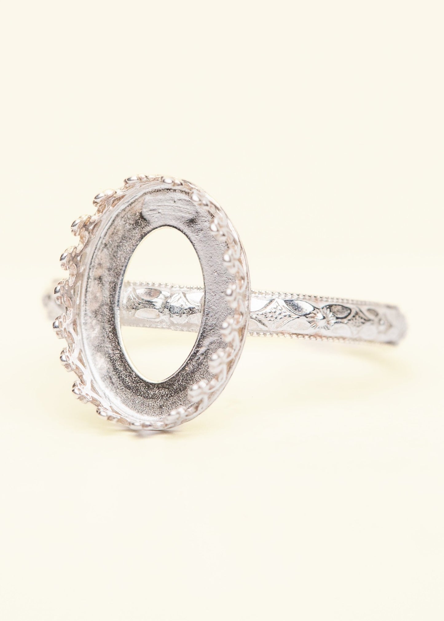 Floral Elegance Ring OS - Mamma's Liquid Love