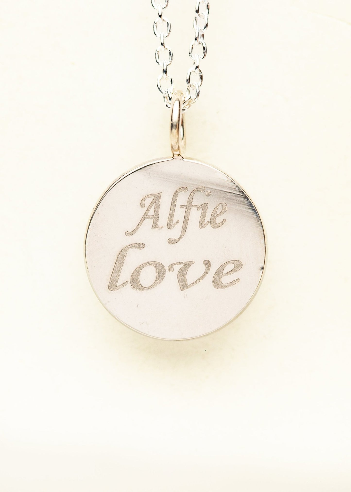 Full Moon Pendant OS - Mamma's Liquid Love
