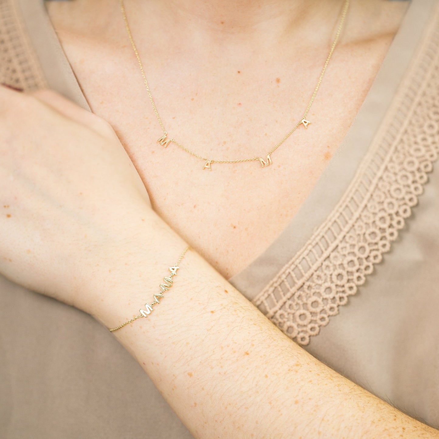 Gold Mama Bracelet - Mamma's Liquid Love