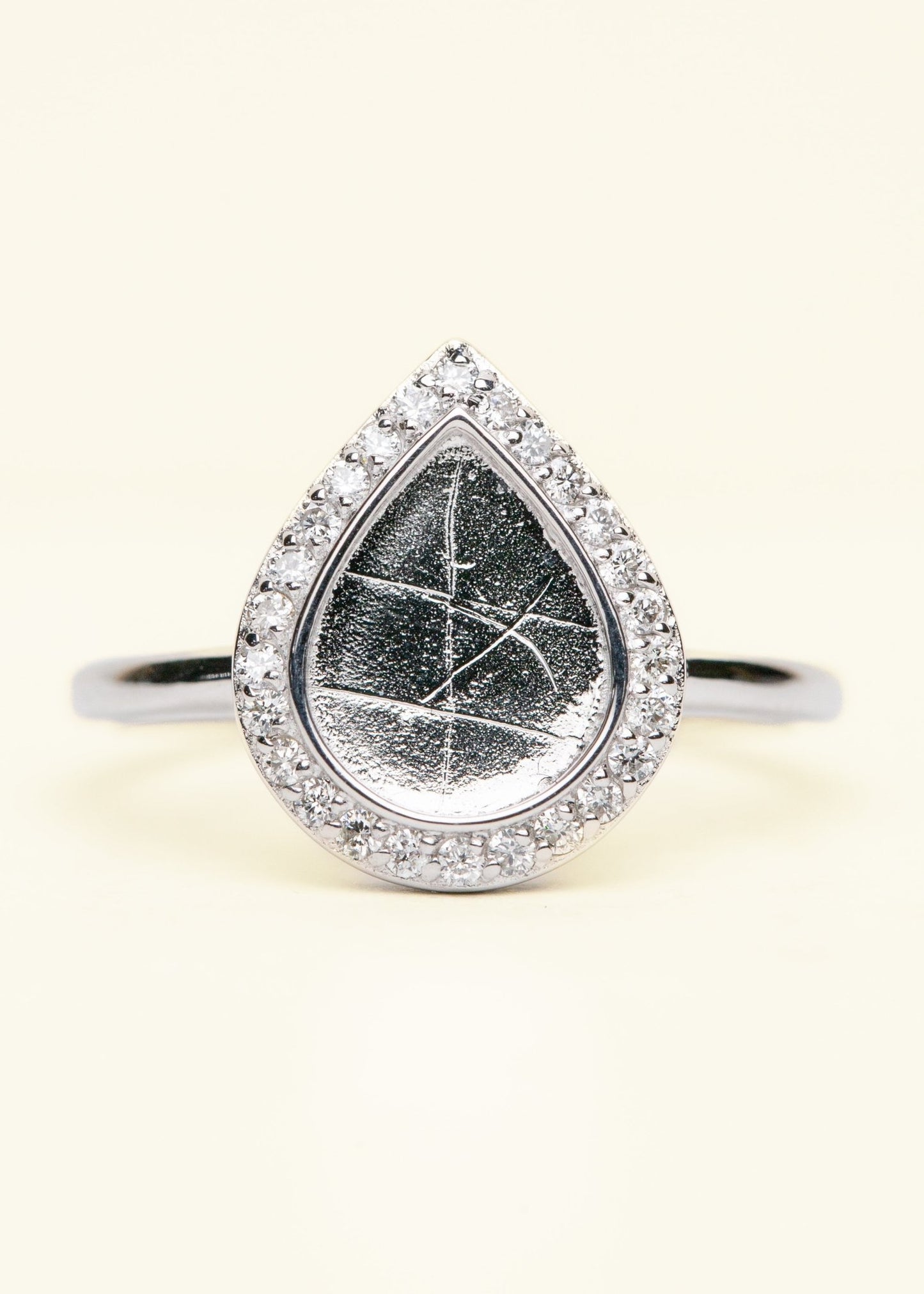 Love Drop Ring OS - Mamma's Liquid Love