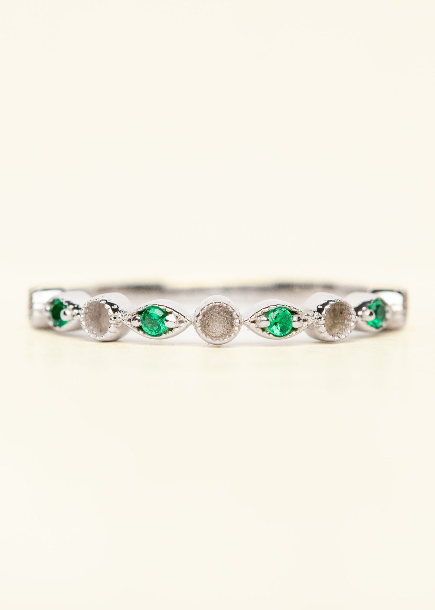 Queen (Similar) Stacker Ring OS - Mamma's Liquid Love