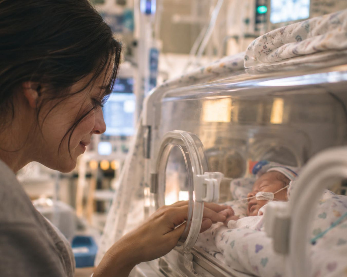 Pumping and Breastfeeding While Your Baby Is in the NICU - Mamma's Liquid Love