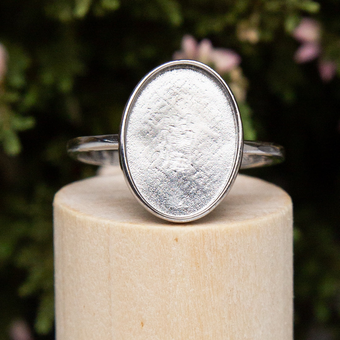 Oval Timeless Ring OS