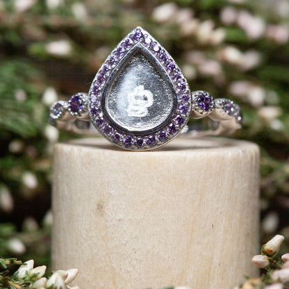 Love Drop with Ornate Band OS