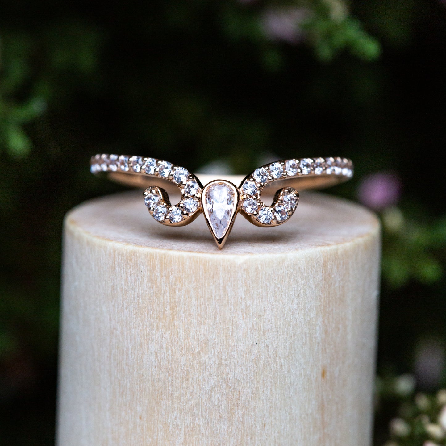Tiara Stacker OSVB