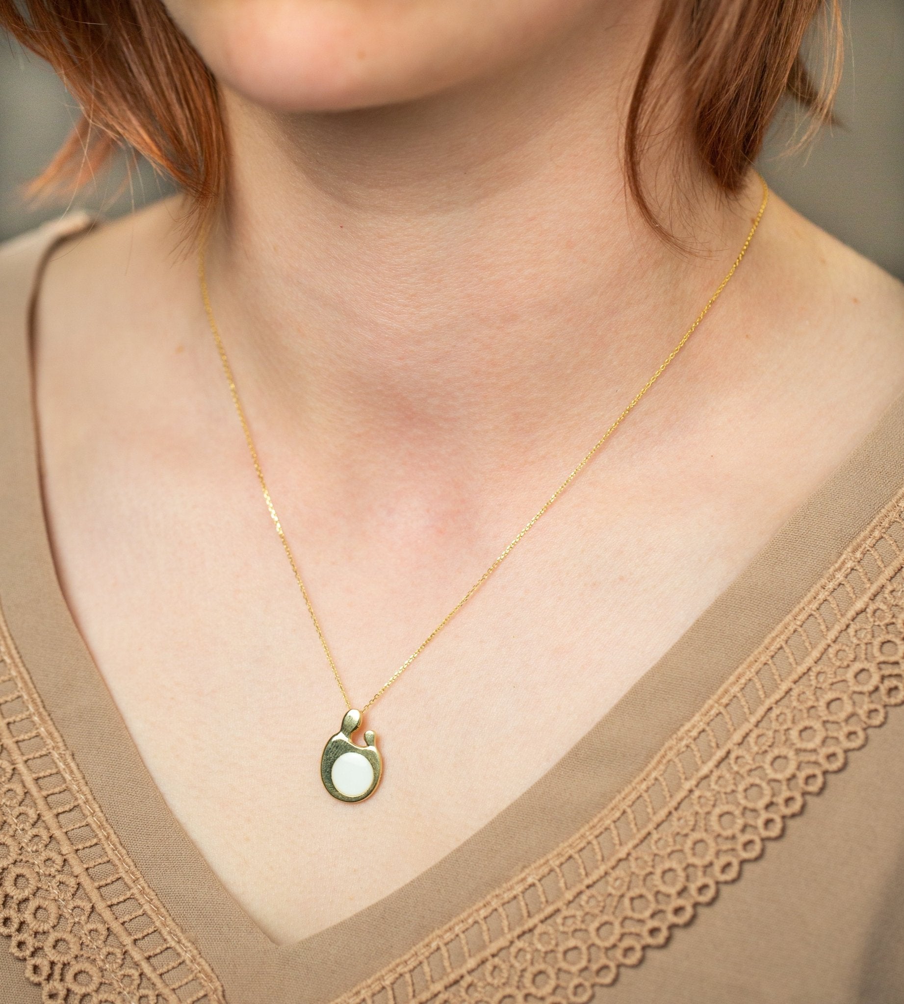 A Mother's Embrace Pendant - Mamma's Liquid Love