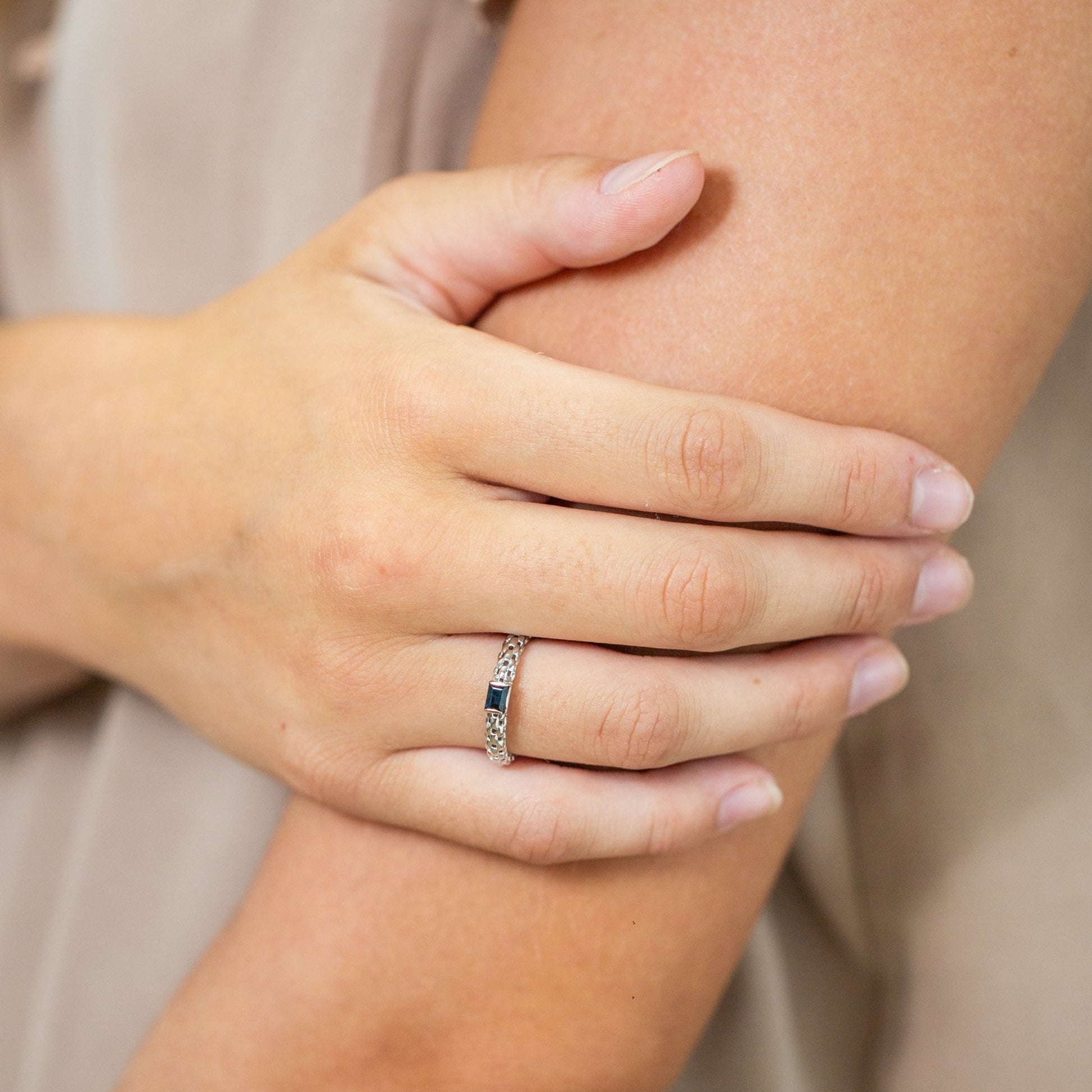 Blue Sapphire Chain Link Ring - Mamma's Liquid Love