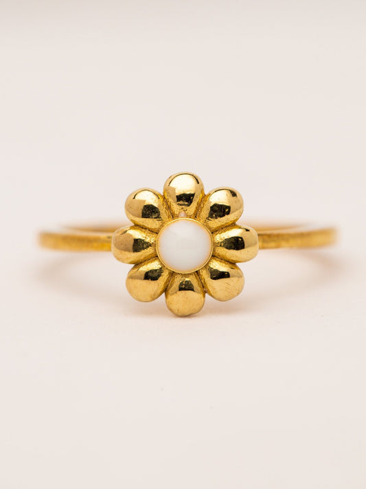 Daisy Ring PI_Breastmilk_Jewelry_Keepsakes- Mamma's Liquid Love
