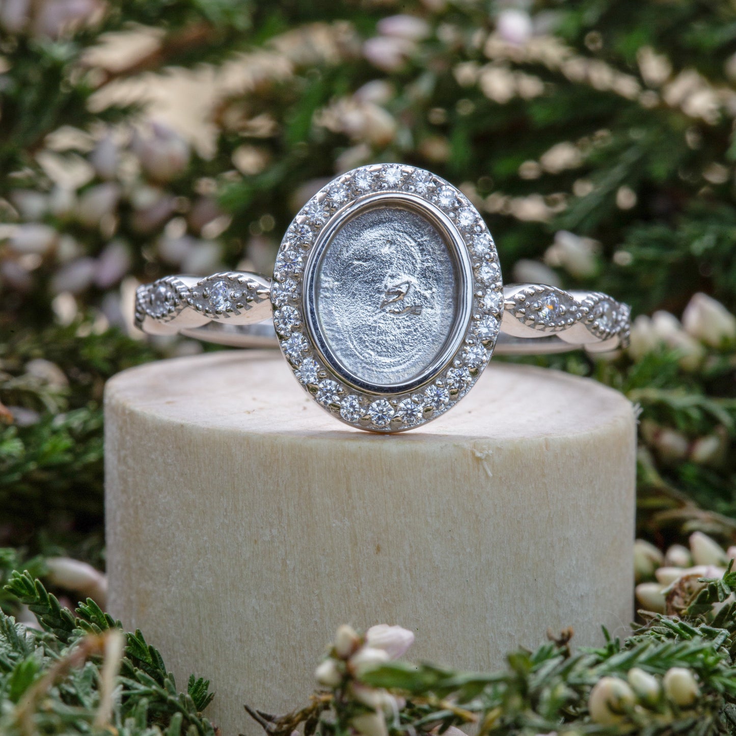 Serenity Ring with Ornate Band OS