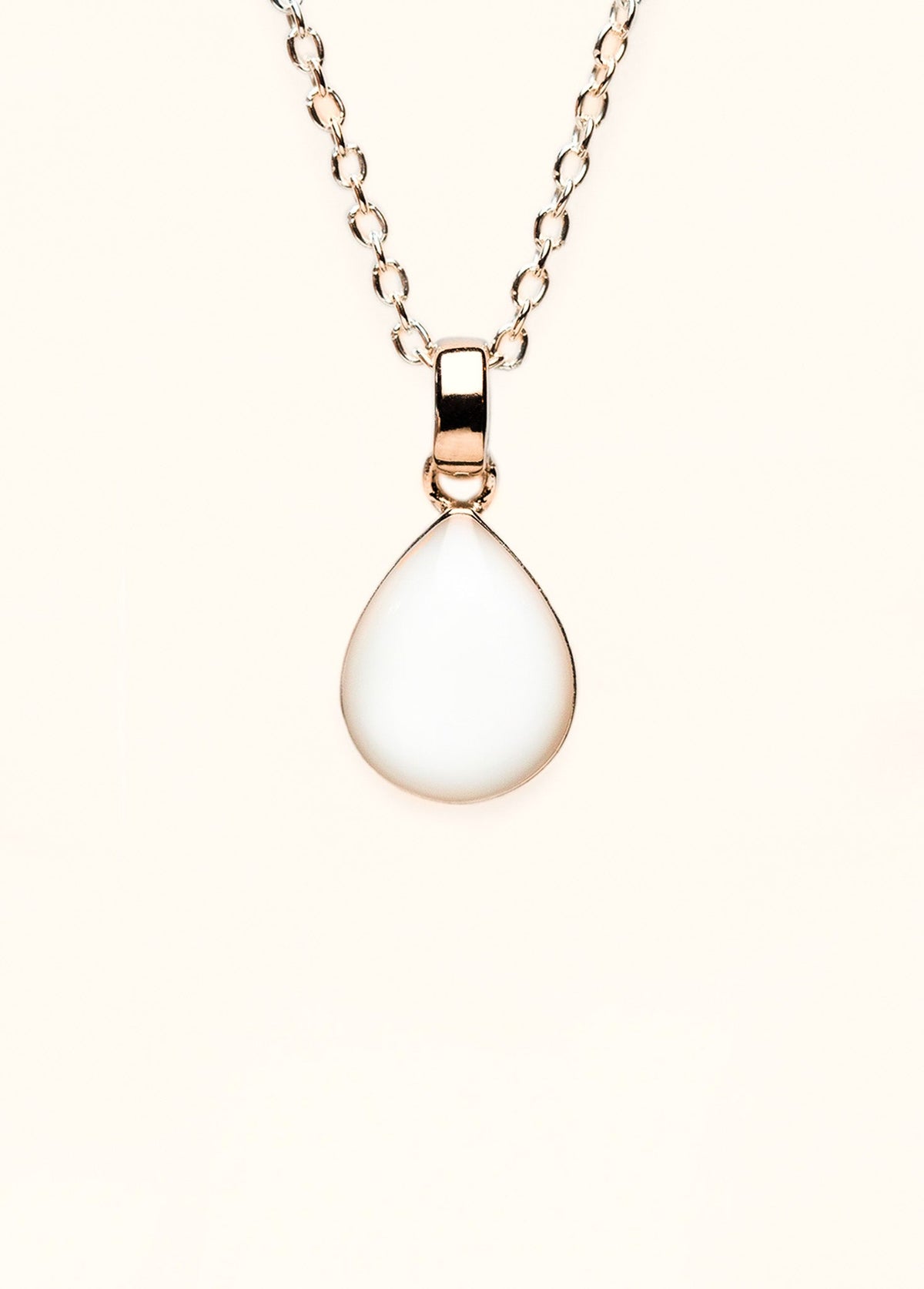 liquid-gold-drop-pendant- 