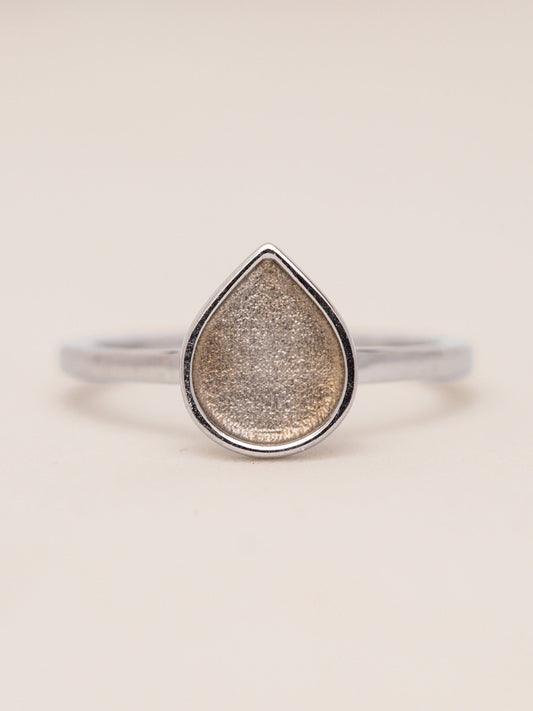 Liquid Gold Drop Ring MTM_Breastmilk_Jewelry_Keepsakes- Mamma's Liquid Love