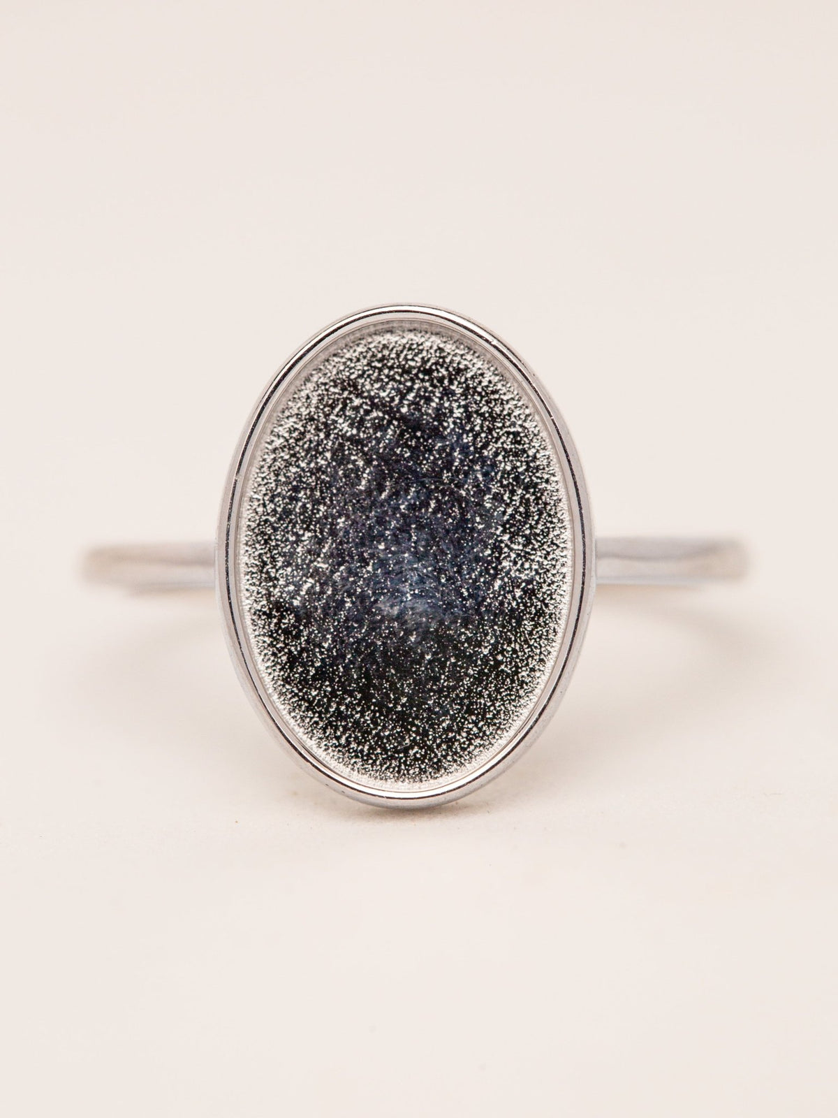 Oval Timeless Ring MTM_Breastmilk_Jewelry_Keepsakes- Mamma's Liquid Love