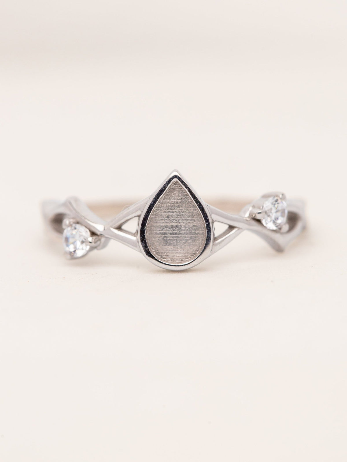 Thorns of Love Ring MTM_Breastmilk_Jewelry_Keepsakes- Mamma's Liquid Love