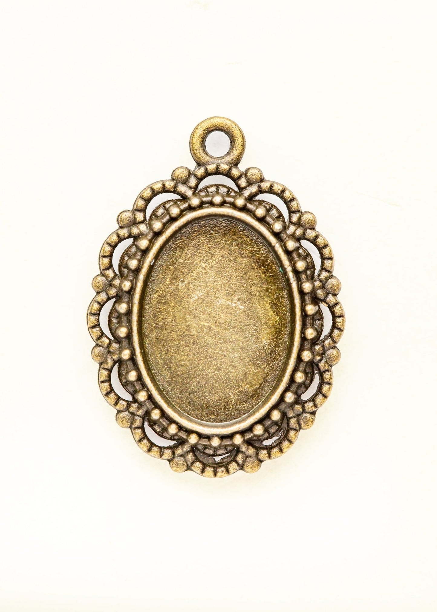 Vintage Style Pendant OS - Mamma's Liquid Love