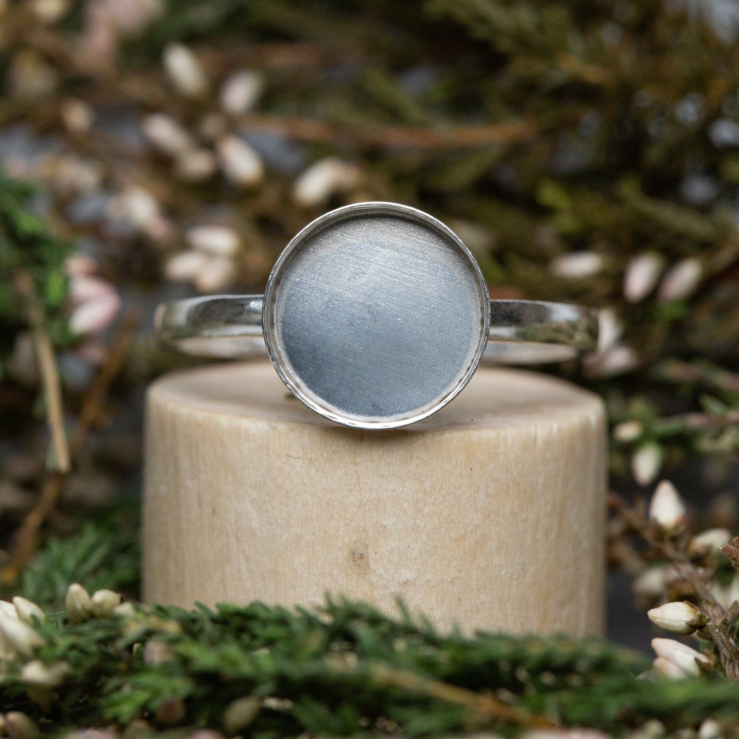 Full Moon Ring OS