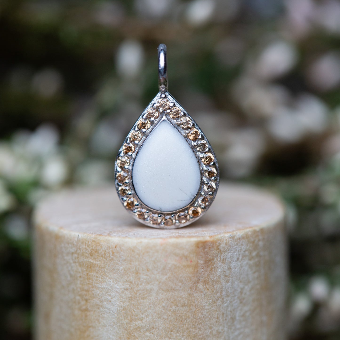 Love Drop Pendant OS